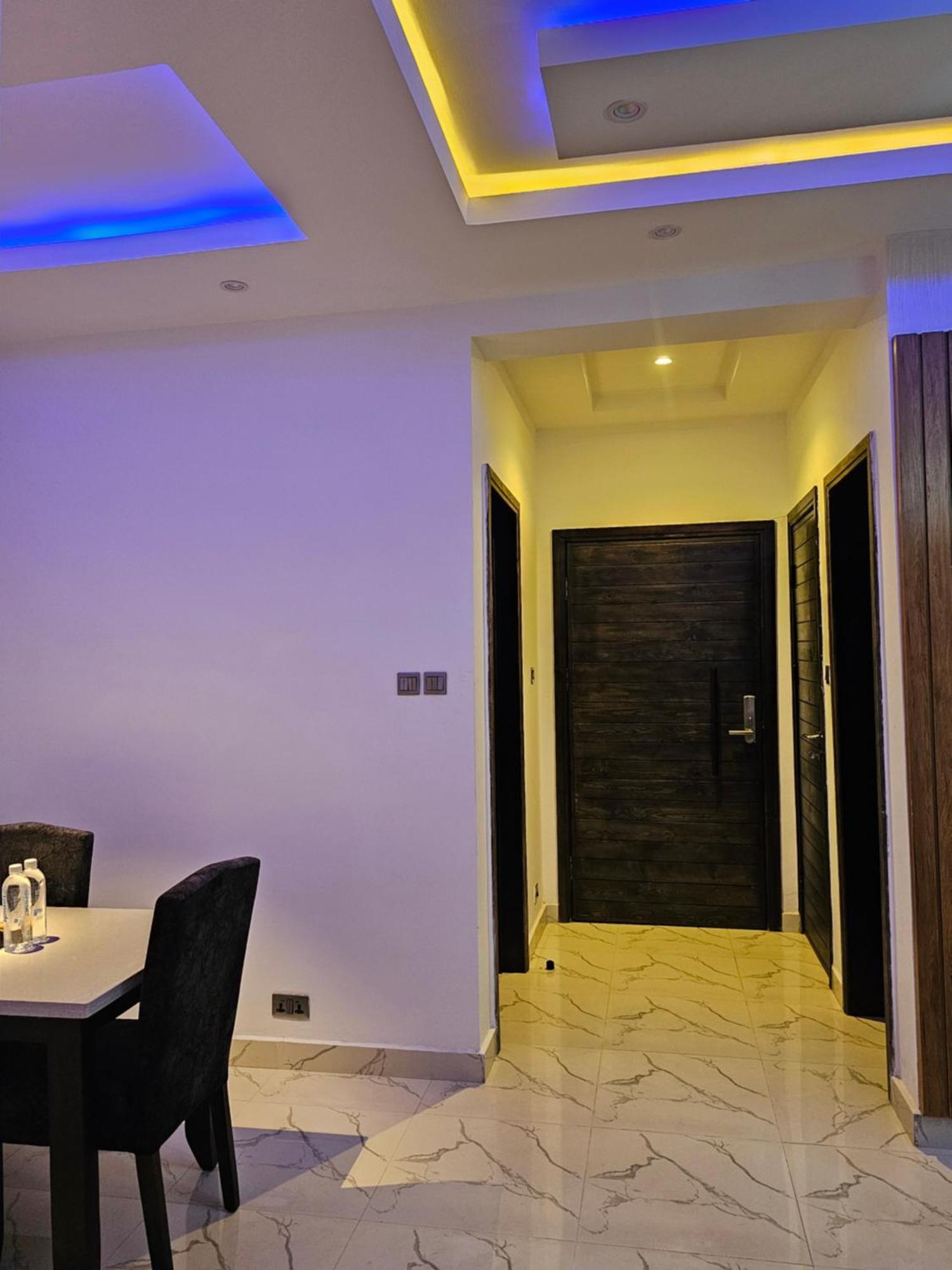 Sapphire Residences By Crystal Magodo Ikeja Esterno foto