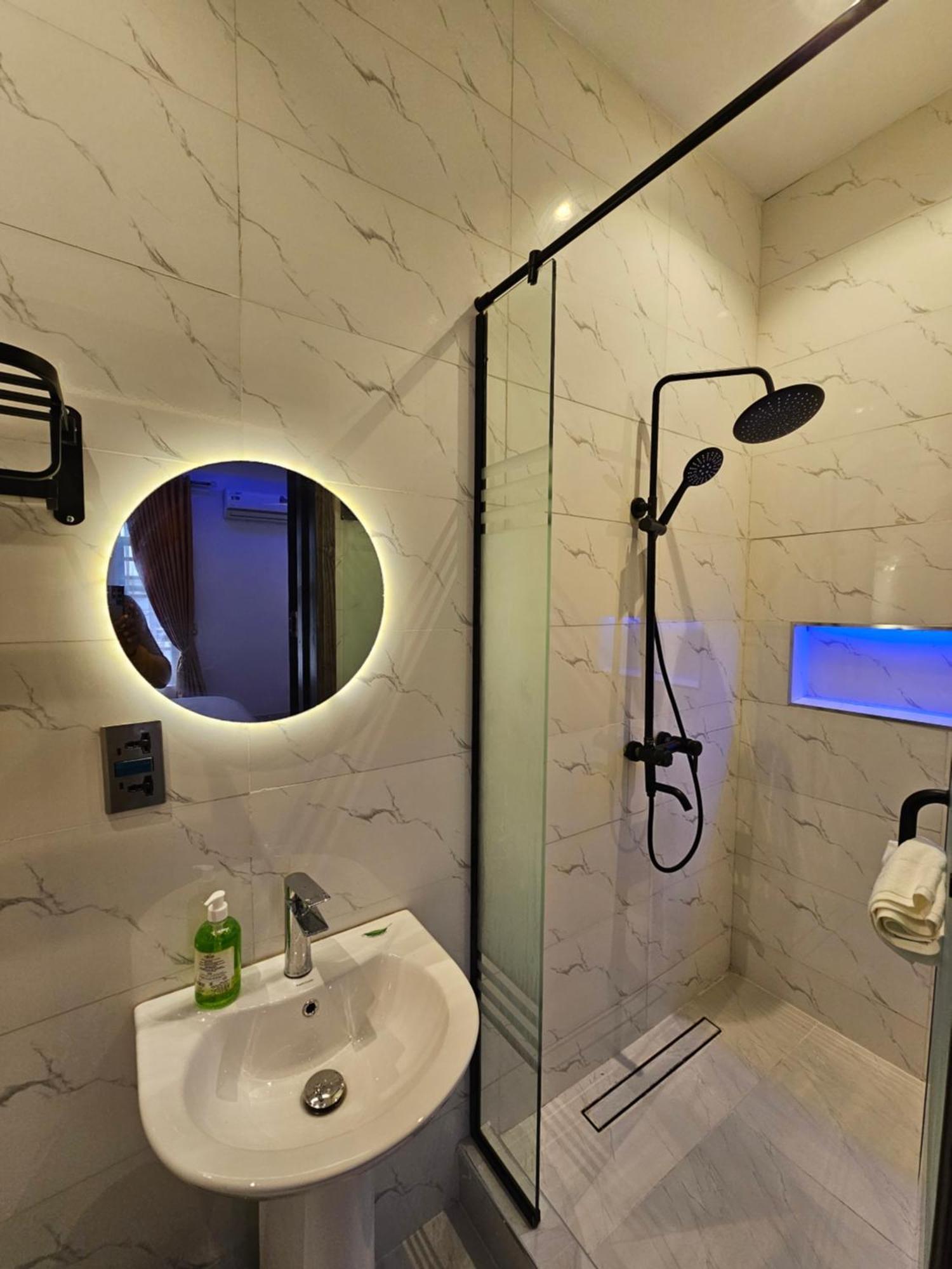 Sapphire Residences By Crystal Magodo Ikeja Esterno foto