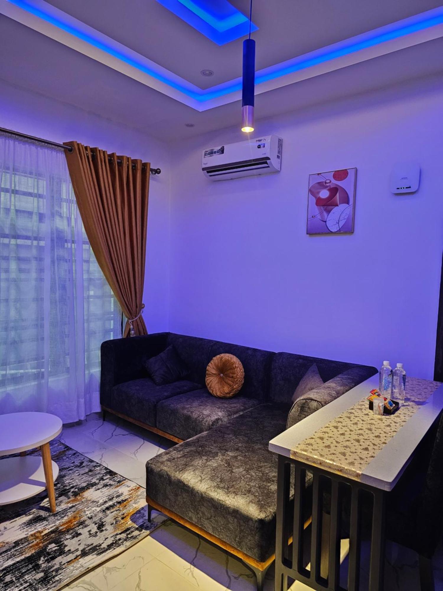 Sapphire Residences By Crystal Magodo Ikeja Esterno foto